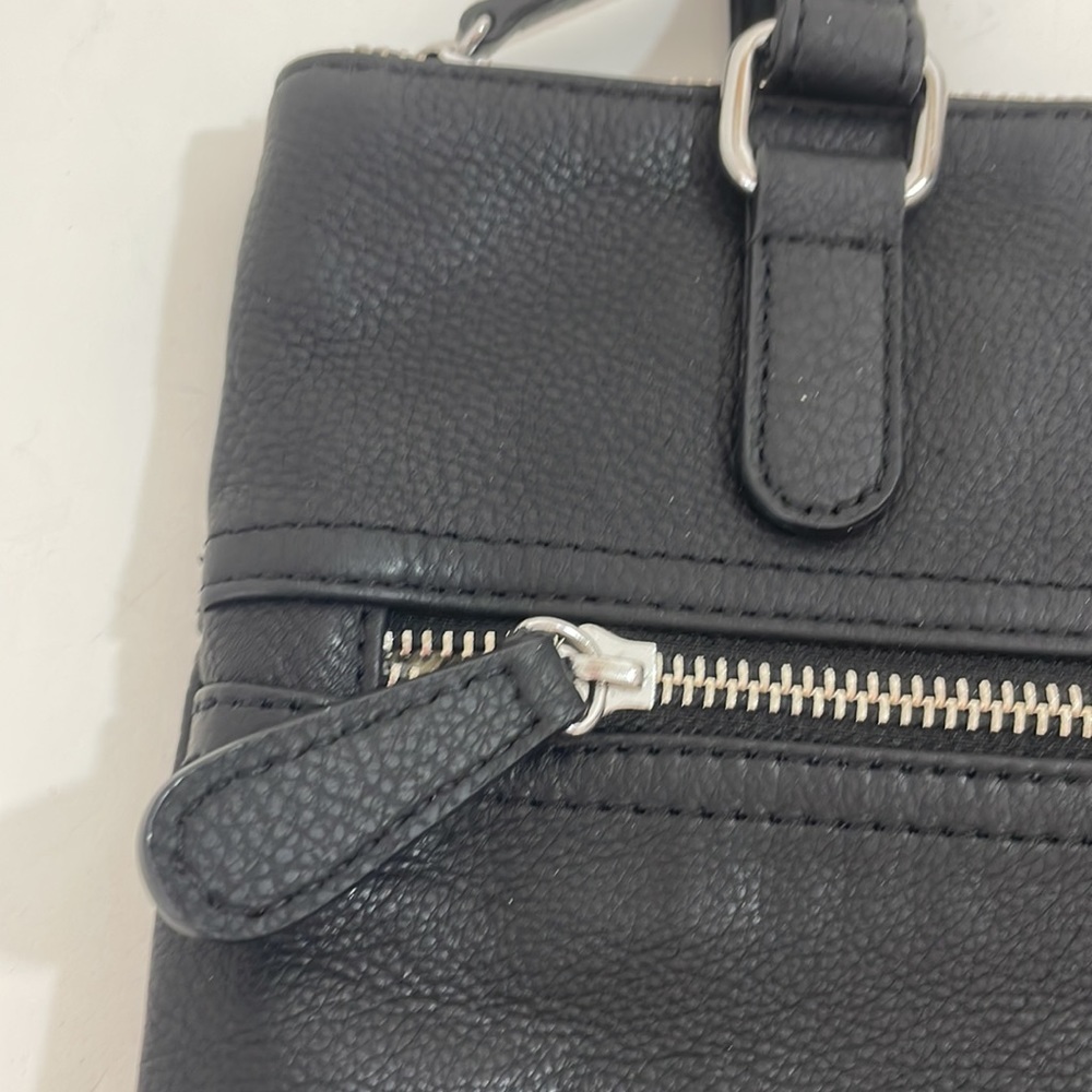 Stone Mountain USA Black Shoulder Handbag Silver Hardware Exterior Zip Pocket - Picture 5 of 17